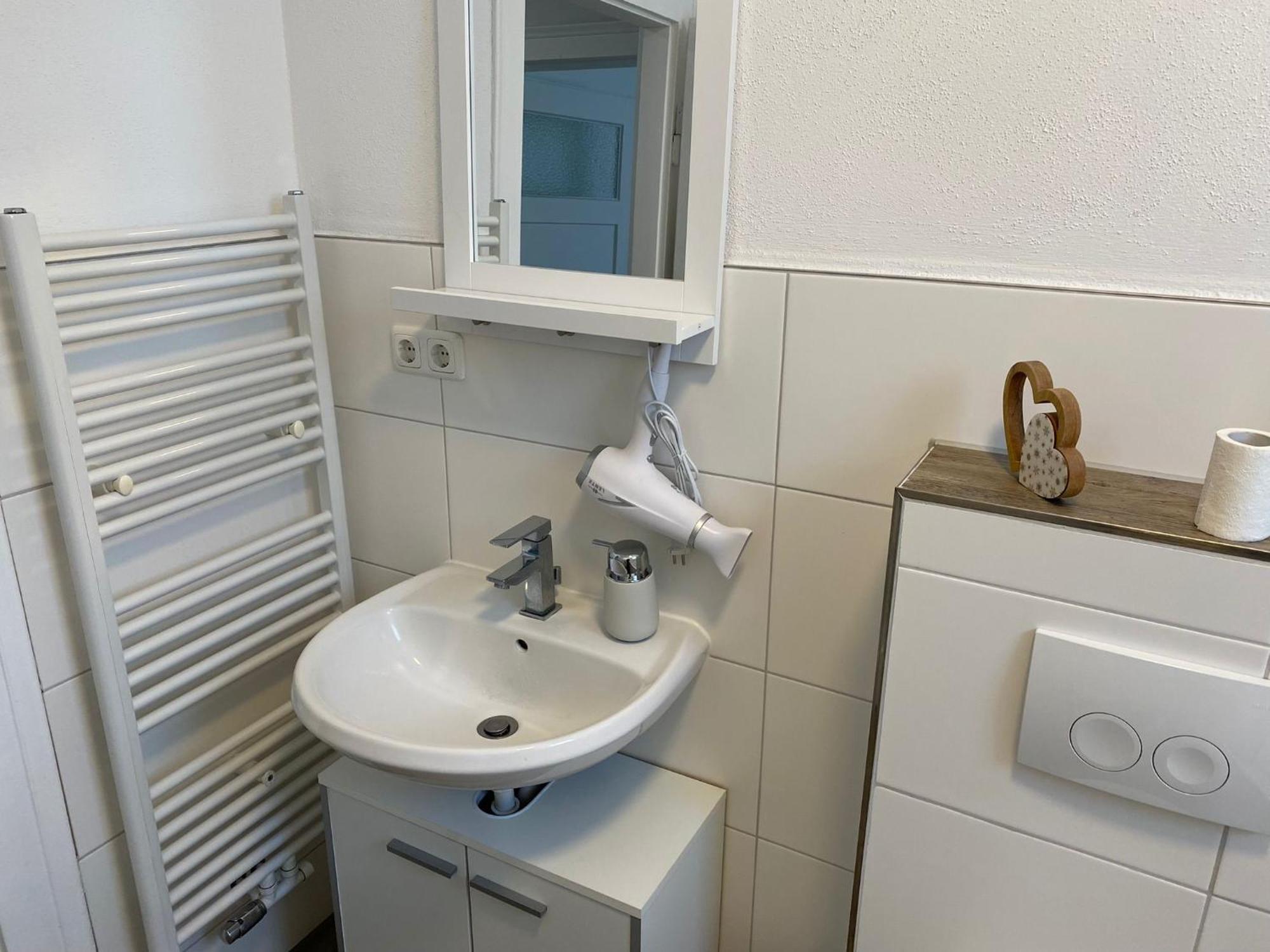 Nes 1 - Naehe Freiheitshalle Hof Apartament *